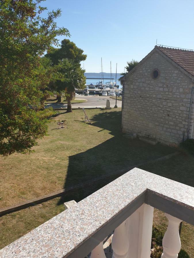 Apartments Martinovic By The Sea Kukljica Exteriér fotografie
